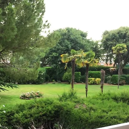 아파트 Superbe Avec Piscine Et Tennis