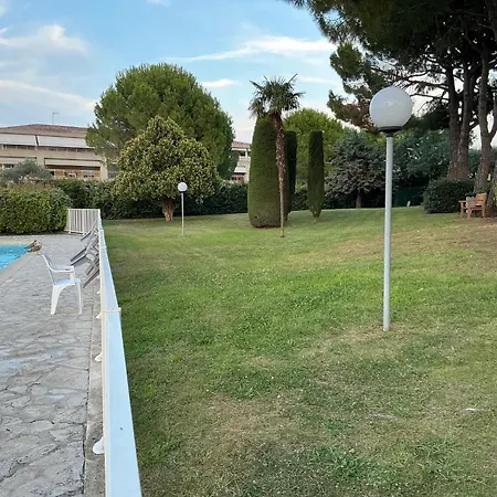 Superbe Avec Piscine Et Tennis Apartment *